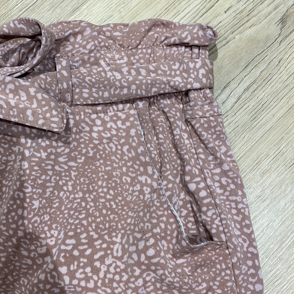 Thread & Supply Paperbag Waist Shorts - Picture 3 of 9